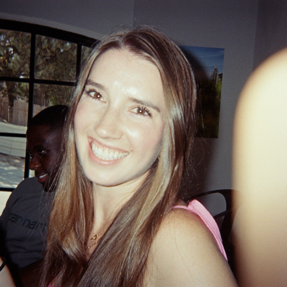 Meet your Posher, Jennifer